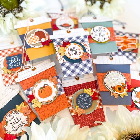 Gift Card Holder Diy, Hot Chocolate Cup, Fall Crafting, Coffee Gifts Card, Gift Card Holders, Gift Holders, Coffee Theme, Coffee Cards, Honey Bee Stamps