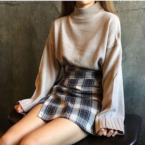 Parka Outfit, Korean Fashion Ideas, Korean Fashion Trends, Ulzzang Boy, Mode Inspo, Winter Mode, Plaid Skirt, 가을 패션, Outfit Goals