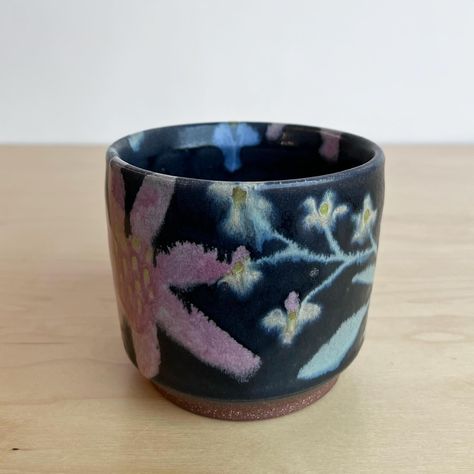 Cheers! Happy Friday everyone Tomorrow is October 😬 | Instagram Lady Tamayo, 귀여운 음식 그림, Keramik Design, Happy Friday Everyone, Pottery Classes, Ceramics Pottery Art, Ceramics Projects, Ceramics Ideas Pottery, Ceramic Cup