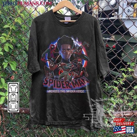 Spider Gwen Movie, Miles Morales Movie, Cat Movie, Across The Spider Verse, Spider Gwen, The Spider, Miles Morales, Movie Shirts, Movie T Shirts