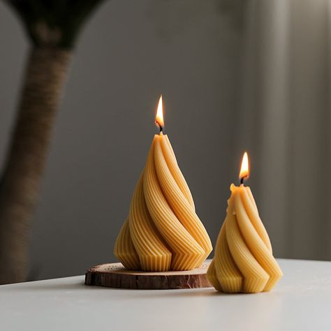 Candle Molds Silicone, Cone Candles, Diy Cone, Cone Lamp, Candle Moulds, Pillar Candle Molds, Boho Candle, Diy Aromatherapy Candles, Geometric Candles