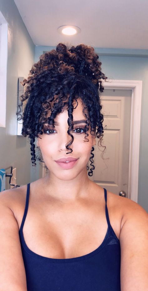 Pineapple Hairstyle, Biracial Hair, Curly Bun, Curly Updo, Curly Girl Method, Frizz Free, Natural Baby, Bad Hair Day, Curly Girl