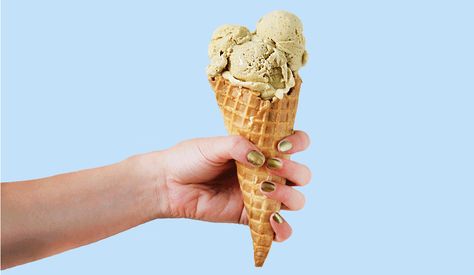 12 Things to Think About While Running Ice Cream Science, Buttermilk Ice Cream, Ice Cream Videos, Electric Ice Cream Maker, Ice Cream Mix, Ice Cream Day, Making Homemade Ice Cream, Ice Cream Base, Milk Alternatives