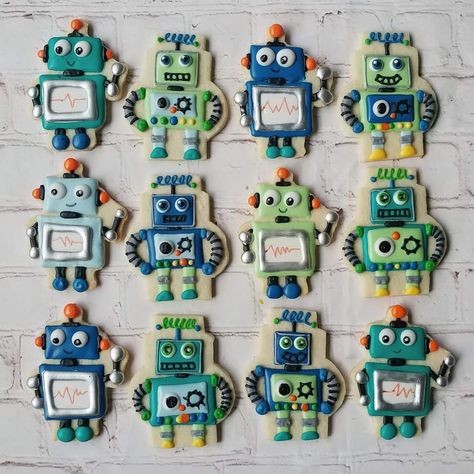 Robot Cookies Decorated, Robot Cookies, Robotics Club, Robot Birthday Party, Robot Theme, Robot Party, 5 Birthday, Third Birthday, Halloween Cookies