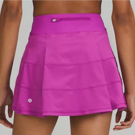 Tennis Golf New With Tags Size 4 Color: Vivid Plum Anna Claire, 25 Birthday, 25th Birthday Parties, Lululemon Pace Rival, Cute Birthday Gift, School Clothes, Skirt Long, Clothing Brands, Fancy Dresses