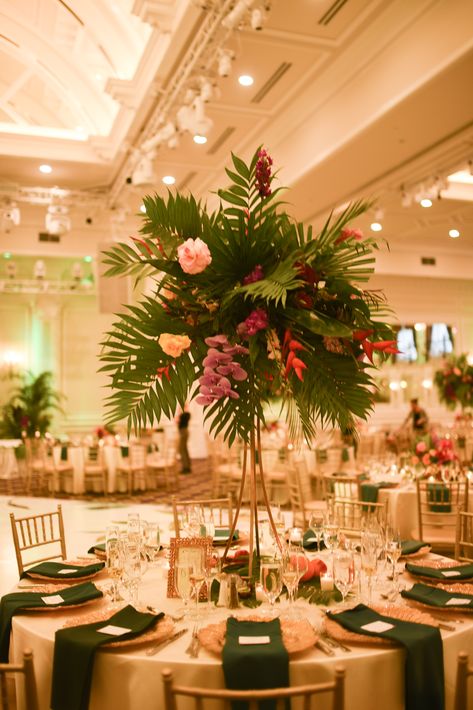 Havana Nights Centerpiece Ideas, Tropical Art Deco Wedding, Tall Tropical Centerpiece, Tropical Quinceanera Theme, Prom Tables, Leaves Centerpiece, Orchid Centerpieces Wedding, Mauritius Wedding, Tropical Wedding Centerpieces