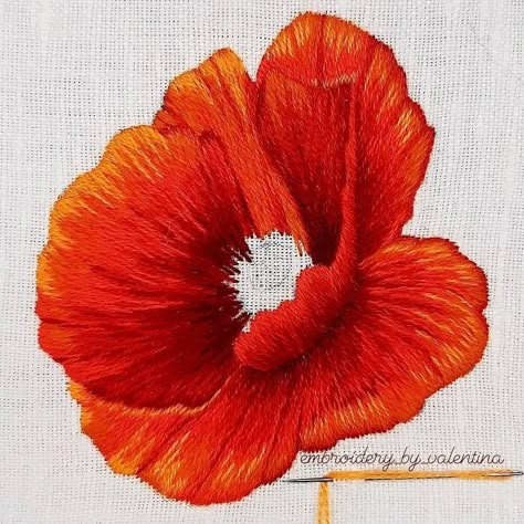 Anemone Flower Embroidery, Flower With Ribbon, Moss Embroidery, Poppy Embroidery, Embroidery On Linen, Stump Work, Beautiful Flower Drawings, Needle Painting, Ribbon Embroidery Tutorial