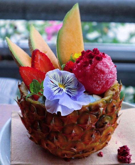 THE GLASS DEN on Instagram: “Summer is here and we think you will want something a little more refreshing. This Pineapple Bowl is completely awesome, completely tasty…” Pineapple Bowl, Summer Board, Summer Is Here, Instagram Summer, The Glass, Aesthetic Pictures, Pineapple, Sydney, Salad