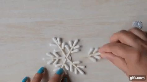 DIY Snowflakes Using Earbuds | Christmas Decor Ideas | Christmas Ornaments | DIY Decoration Christmas Craft Videos, Diy Snowflakes, Snow Flakes Diy, Christmas Ornaments Diy, Diy Decoration, Christmas Decor Ideas, Christmas Snowflakes, Ideas Christmas, Christmas Craft