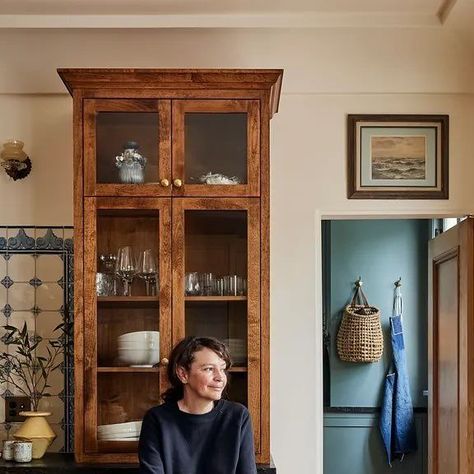 Jamie Haller on Instagram: "Very very excited to finally share these most beautiful photos by @jennapeffley of the most beautiful kitchen, butler, laundry we completed earlier this year in this 1929 Spanish home. Published today in @archdigest @getclever . Thank you for sharing my work 🙏🏼🙏🏼✨✨✨✨✨
I’ll link the article in stories" Jamie Haller, Most Beautiful Photos, Spanish Home, Kitchen Hood, Kitchen Hoods, Spanish House, Beautiful Kitchen, Very Excited, Beautiful Kitchens