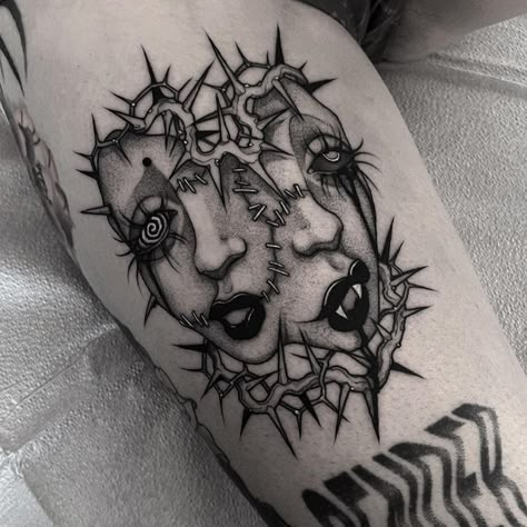 Traditional Guillotine Tattoo, Art The Clown Tattoo, Guillotine Tattoo, Clown Tattoos, Occult Tattoo, L Tattoo, Clown Tattoo, Underboob Tattoo, Piercing Inspo