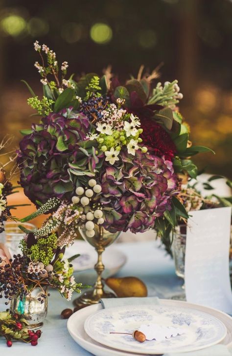 Autumnal Decor, Fall Arrangements, Wedding Table Flowers, Rock My Wedding, Wedding Inspiration Fall, Deco Floral, Wedding Table Centerpieces, Table Flowers, Arte Floral