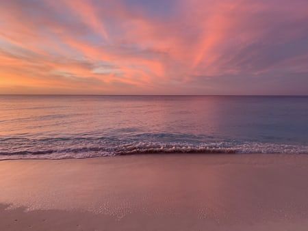 ocean waves crashing on shore during sunset photo – Free Water Image on Unsplash Cruise Outfits Bahamas, Wallpapers Paintings, Pink And Grey Wallpaper, Aerial Beach Photography, Bahamas Beach, Wallpaper Photo Hd, Editing Picsart, San Francisco Photos, Bahamas Vacation