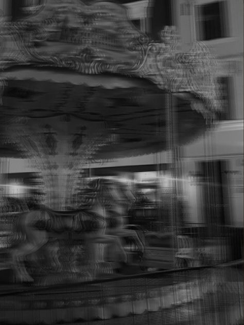 Nessa + Core + Aesthetic, Black Circus Aesthetic, Carousel Aesthetic Dark, Circus Aesthetic Black And White, Dark Carousel Aesthetic, Carousel Wallpaper Aesthetic, Black And White Circus Aesthetic, Black And White Clown Aesthetic, Old Money Aesthetic Black And White