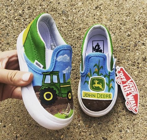 Van Shoe Painting Ideas, Painted Baby Shoes, Hand Painted Vans School Colors, Hand Painted Vans Custom, Custom Baby Vans Shoes, Monster Truck Painted Shoes, Painting Jeans, Van Shoes, Canvas Shoes Diy