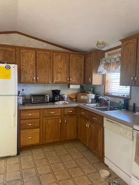 We needed to update the outdated kitchen in our cabin. These honey oak cabinets and gold hardware needed to go! We didn’t want to spend a lot to money or time (aka didn’t want to have to replace the cabinets, or remove and paint all of the doors), so we decided to stain them. This was such a cheap and quick way to update the kitchen without breaking the bank! What we used:Wood stain Steel wool Updated hardware Step 1: Remove hardware and “scuff” After taking off the horrible har… Refinish Cabinets, Stain Cabinets, White Wash Stain, Cabinets Colors, Outdated Kitchen, Honey Oak Cabinets, Cupboard Lights, Update Cabinets, Interesting Interiors