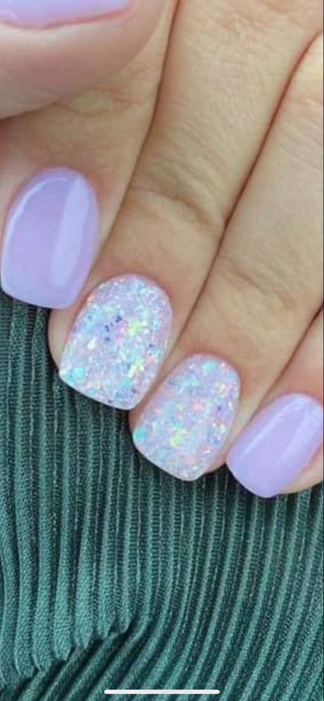 Summer Nails With Glitter Accent, Complimentary Nail Colors, Two Glitter Accent Nails, Kids Nail Polish Ideas, Easter Nails Dip, Gel Nails Ideas Short Simple One Color, Mail Color Ideas, Nail Ideas For Kids Girls Simple, Cute Dipped Nails