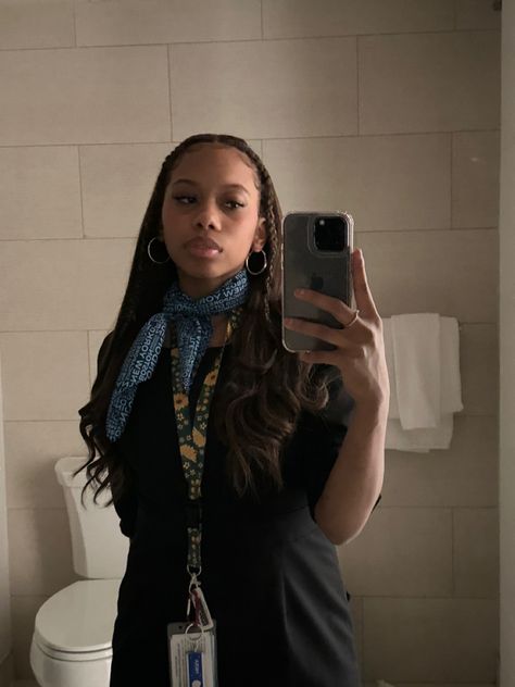 Black Flight Attendant, Flight Attendant Life Pictures, Flight Attendant Aesthetic, Plane Black, Airline Cabin Crew, Flight Attendant Life, Flight Crew, Flight Attendants, Things To Do When Bored