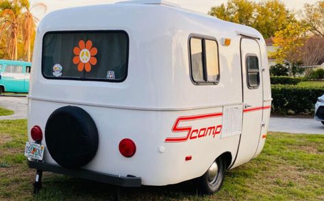 Scamp Trailers makes smaller campers for those who don't need to drag land yachts around behind them. This one from 1987 looks mighty nice! Pull Behind Campers, Scamp Camper, Scamp Trailer, Small Campers, Fire Damage, Propane Tank, Barn Finds, Yachts, 50 Years