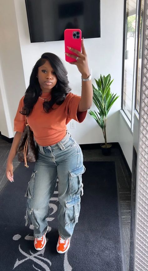 Orange Top Outfit Black Women, Baddie Outfit Black Women, Simple Outfit Ideas Black Women, Cute Jean Outfits Black Women, Outfits For Thick Black Women, Light Pink Shoes Outfit, Fits For Black Women, Cute Simple Outfits Black Women, Birthday Dinner Outfits