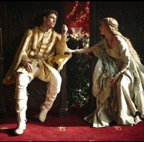 The White Queen The White Queen Starz, Anne Neville, Margaret Beaufort, Philippa Gregory, Max Irons, Elizabeth Woodville, The White Queen, The White Princess, Wars Of The Roses