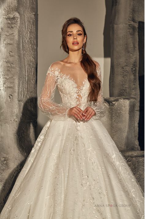 Pamela wedding dress | Black Pearl Collection 2020 | Brilanta by Anna Sposa Group. Royal off-the-shoulder wedding dress with sleeves. Romantic lace ball gown with v neck cut for your perfect wedding day Wedding Gown With Sleeves, Romance Wedding Dress, Wedding Dress Black, Simple Wedding Gowns, Off Shoulder Wedding Dress, Buy Wedding Dress, Wedding Dress Pictures, Stunning Wedding Dresses, New Wedding Dresses