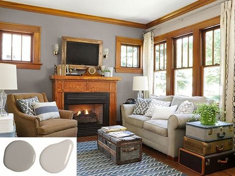 Many homeowners have stained woodwoork in their homes. Give your home an updated look with some paint color ideas for stained woodwork. Small Bungalow, Oak Trim, Room Paint Colors, Paint Colors For Living Room, Wood Trim, Living Room Colors, Room Remodeling, Craftsman House, Living Room Paint