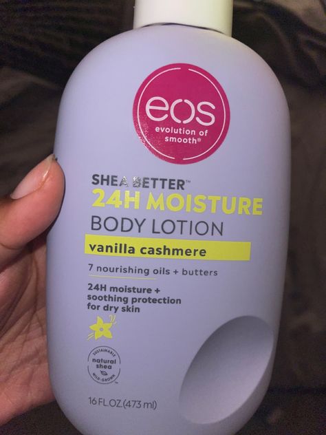 Shea butter + 7 Nourishing Oils Eos Vanilla Cashmere Lotion, Vanilla Cashmere Lotion, Eos Vanilla Cashmere, Eos Vanilla, Eos Lotion, Vanilla Cashmere, Body Aesthetic, Best Lotion, Body Smells