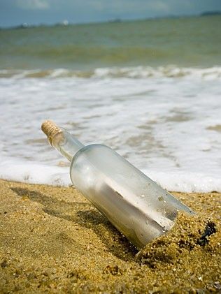 ♥MESSAGE IN A BOTTLE♥ Note In A Bottle, Photo Writing Prompts, Visual Writing Prompts, Writing Photos, Sensory Details, Ela Writing, Writing Pictures, Photo Prompts, Picture Writing Prompts