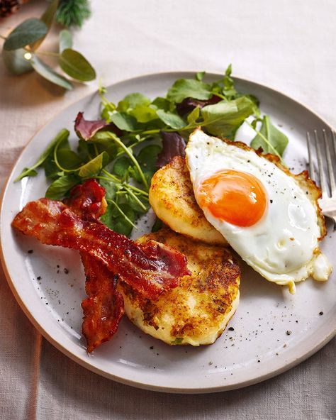 Egg Recipe Ideas, Savory Potato Pancakes, Easy Meals On A Budget, Scottish Breakfast, Bacon Fries, Bistro Food, Bacon Breakfast, Delicious Magazine, Midweek Meals