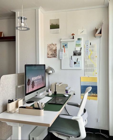 2 Desk Bedroom Layout, Working From Home Desk Setup, Work Desk Aesthetic, Study Interior, Room Office Ideas, Room Workspace, Desk Layout, Work Space Decor, Desk Inspo