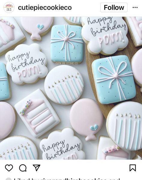 Circle Birthday Cookies, Easy Birthday Royal Icing Cookies, Mini Birthday Cookies Decorated, Simple Birthday Decorated Cookies, Pastel Birthday Cookies Decorated, Iced Birthday Cookies, 23 Birthday Cookies, 60th Birthday Decorated Cookies, 60th Birthday Royal Icing Cookies