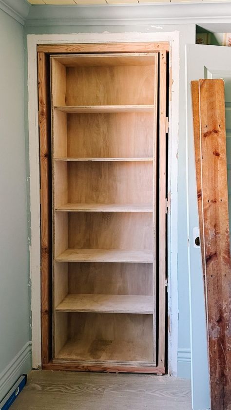 Diy Bookshelf Door, Bookcase Door Diy, Hidden Bookshelf Door, Hidden Door Ideas, Hidden Bookcase, Hidden Doors In Walls, Hidden Door Bookcase, Hidden Closet, Bookshelf Door