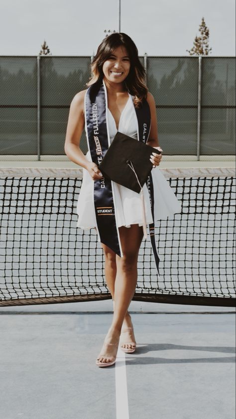 #graduation #athlete #photography #csuf #tennis Tennis Court Graduation Photoshoot, Tennis Graduation Pictures, Tennis Senior Pictures, Athlete Photography, Tennis Photoshoot, College Grad Photos, Tennis Pictures, Tennis Photos, Grad Pic