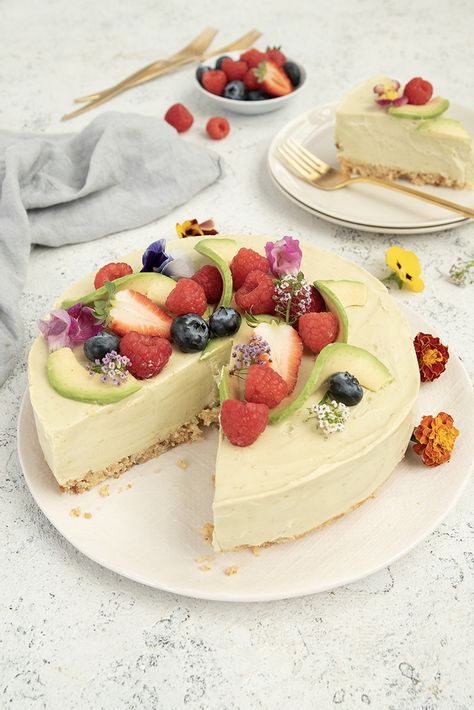 Avocado Cheesecake, Bakers Delight, Avocado Bread, Rocky Road Recipe, Custard Desserts, Classic Cheesecake, Desserts Vegan, Life Tree, Bake Desserts