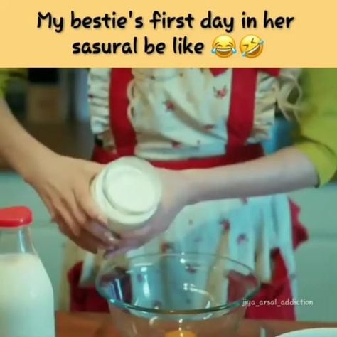 😂😂😂😂 [Video] | Funny facts, Funny fun facts, Cute funny quotes Friends Funny Videos, Funny Girly, Jokes Videos, Bff Quotes Funny, Funny Girly Quote, Funny Girl Quotes, Latest Funny Jokes, Friendship Quotes Funny, Funny Joke Quote