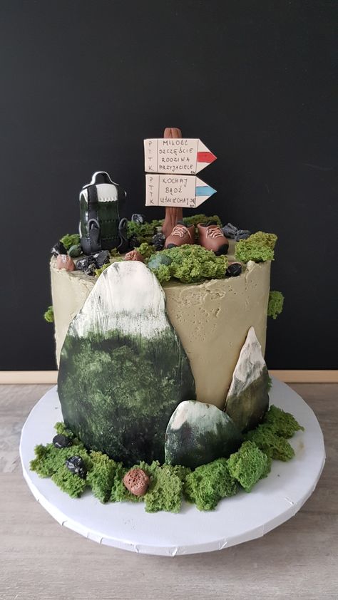 Mountains Cake Birthday, Birthday Cake Mountain Theme, Birthday Cake Food Photography, Mountain Cake Design, Hiking Birthday Cake, Mountain Cake Birthday, Birthday Cake Mountain, Mountain Cake Ideas, Hiking Cake Ideas