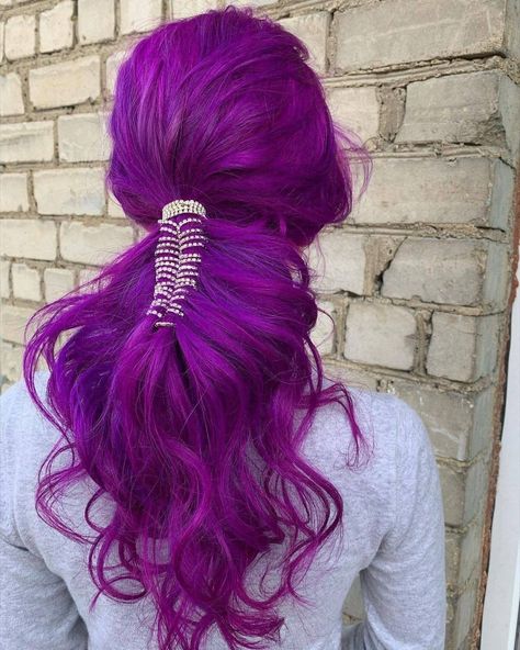 I see Plum hair in your future - in love with these lush Plum locks by @hair_pavlova #lunartides #purplehair #plumhair Bright Purple Hair Color, Bright Purple Hair, Purple Hair Color, Types Of Hair Color, Wild Hair Color, Magenta Hair, Dark Purple Hair, Plum Hair, Dyed Hair Purple