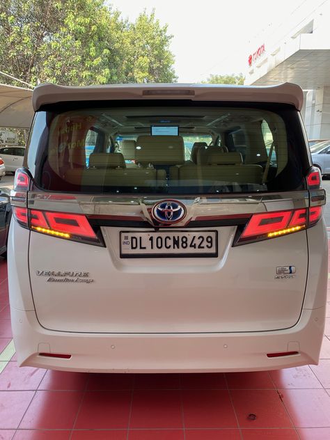 #RealLifeReview #ToyotaVellfire #Japanese #Cars #Van #Toyota #Vellfire #Hybrid #Lounge #Luxury #Minivan #ToyotaIndia #ToyotaVellfireAH30 #AH30 #ExecutiveLounge #HybridSynergyDrive #ToyotaVellfireHybrid #NamasteCar #iphonewallpaper #wallpaper #white #toyotagram #photography #drive Luxury Minivan, Vellfire Toyota, Toyota Vellfire, Executive Lounge, Car Comfort, Toyota Cruiser, Toyota Van, Car Price, Japanese Used Cars