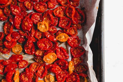 Oven-Dried Cherry Tomatoes Recipe Oven Dried Cherry Tomatoes, Dried Cherry Tomatoes, Oven Roasted Cherry Tomatoes, Cherry Tomatoes Recipe, Oven Dried Tomatoes, Preserving Vegetables, Cherry Tomato Recipes, Baby Tomatoes, Tomatoes Recipe