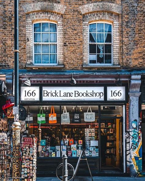 Brick Lane Bookshop...📚📚📚. #london #england Credit: @theurbanteller London Tumblr, Harry Styles London, Palm House Plants, Kew Gardens London, Hyde Park London, Bookstore Cafe, Interior Design Sketch, Secret Keeper, Soho London