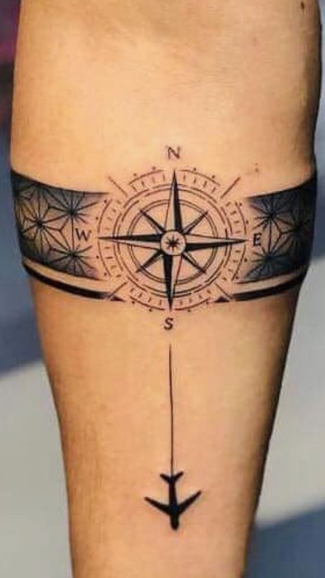 Tattoo Designs Band For Men, Compass Band Tattoo Design, Band Arm Tattoo Men, Tatoos Men Hand Band, Compass Band Tattoo, Compas Tattoo Designs Men, Compass Arm Band Tattoo, Wrist Band Tattoo Men, Armband Tattoo Design Men