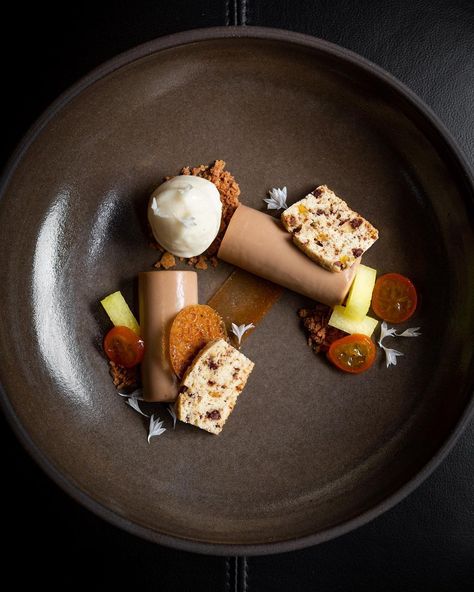 Khora Restaurant’s Instagram photo: “A favorite fall delicacy at Khora: Milk Chocolate Mascarpone: elderflower pear sorbet, candied citrus, and almond to finish off your…” Pear Sorbet, Chocolate Mascarpone, Candied Citrus, Plated Desserts, Milk Chocolate, Chocolate Milk, Pear, Almond, Milk