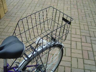 So, if you've been following my recent posts, we've got a little themed section going on about bike commuting, and I thought I'd provide a ... Bicycle Rear Basket, Cruiser Bike Basket, Bike Accessories Diy, Rear Bike Basket, Bmx Bike Parts, Basket Bike, Bicycle Ideas, Bike Baskets, Rear Bike Rack