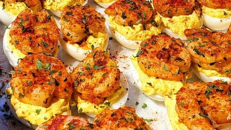 Creamy Deviled Eggs, Shrimp Deviled Eggs, Fried Deviled Eggs, Fall Party Food, Deviled Eggs Recipe Classic, Devilled Eggs, Thai Chili Sauce, Hosting A Party, Deviled Eggs Classic