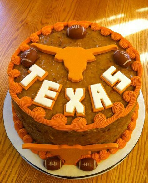 Go Longhorns!! Ut Cakes Texas Longhorns, Longhorn Party, Orange Wedding Cake, Ut Austin, Dad Birthday Cakes, Texas Girl, Fashion Cakes, Cool Birthday Cakes, Orange Wedding