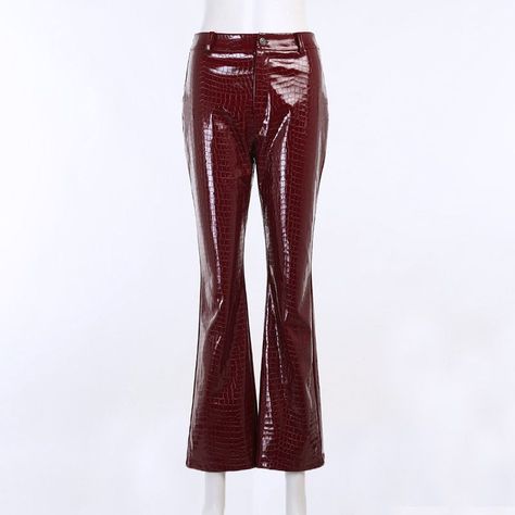 e6d8545daa42d5ced125a4bf747b3688desc53179878ri Doudoune The North Face, Red Leather Pants, Streetwear Grunge, Leather Pants Women, Leather Pant, Crocodile Pattern, Slim Trousers, Long Trousers, Black High Waist