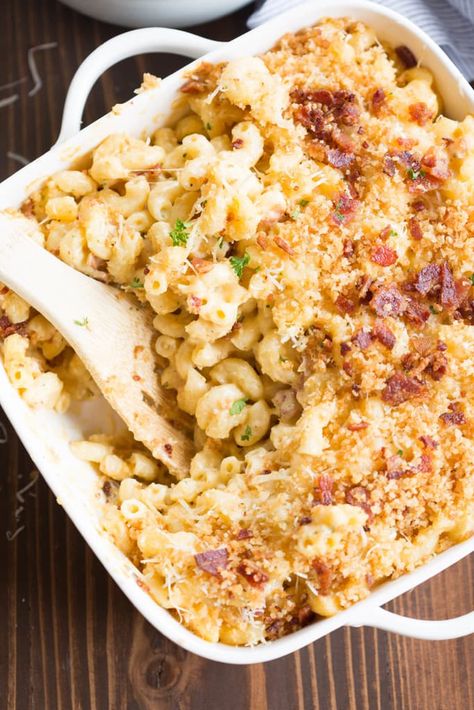 Mac And Cheese With Bacon, Friendsgiving Recipes, Gourmet Mac And Cheese, Thanksgiving Favorites, Recipe With Bacon, Thanksgiving Meals, Baked Mac And Cheese Recipe, Bake Mac And Cheese, Best Macaroni And Cheese