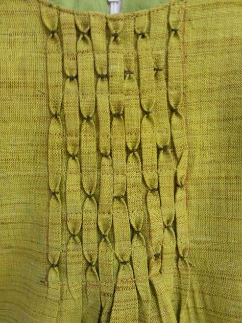 Smocking Designs, Salwar Design, Smocking Tutorial, Pixels Art, Embroidery Ribbon, Smocking Patterns, Mode Kimono, Simple Kurta Designs, Neck Designs For Suits