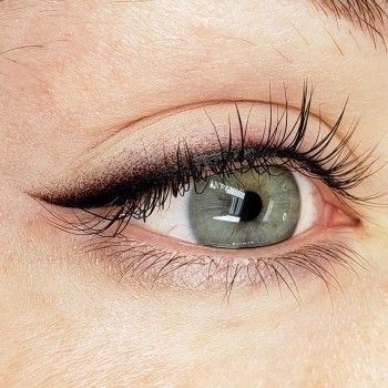 Permanent Makeup Studio, Permanent Makeup Eyeliner, Permanente Make-up, Permanent Eyeliner, Eyelash Enhancer, Skin Undertones, Eyeliner Tattoo, Permanent Makeup Eyebrows, Eyeliner Styles